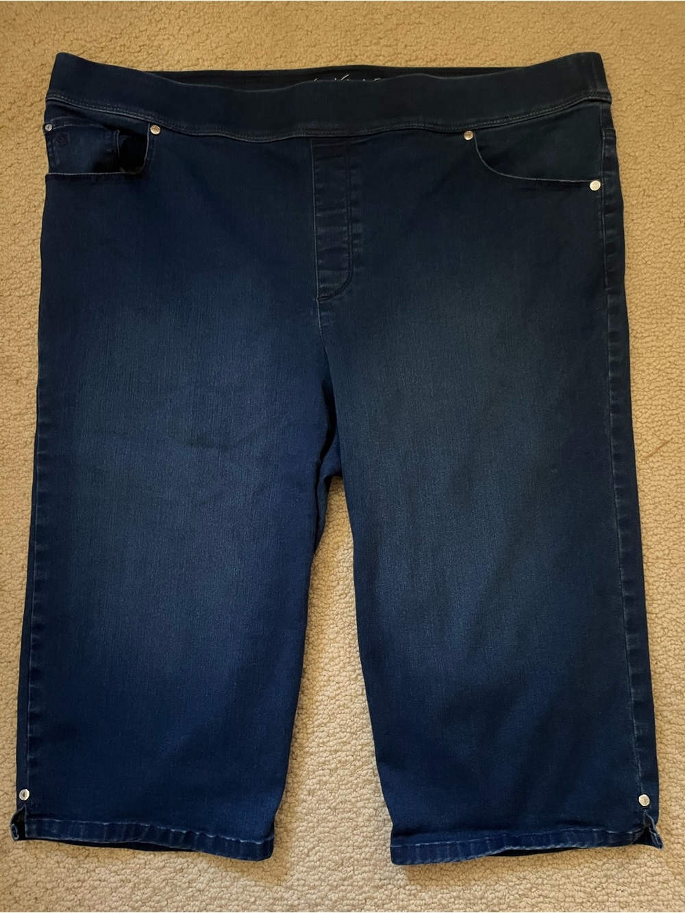 Gloria Vanderbilt Dark blue Relaxed Denim capris